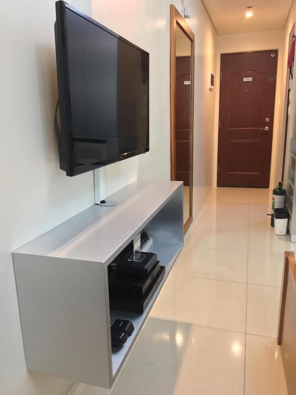 Studio Unit At The Beacon Makati Манила Экстерьер фото